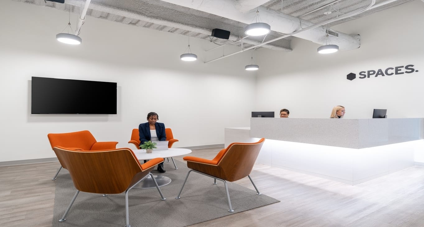 Rent office Office Space for Lease — photo 2