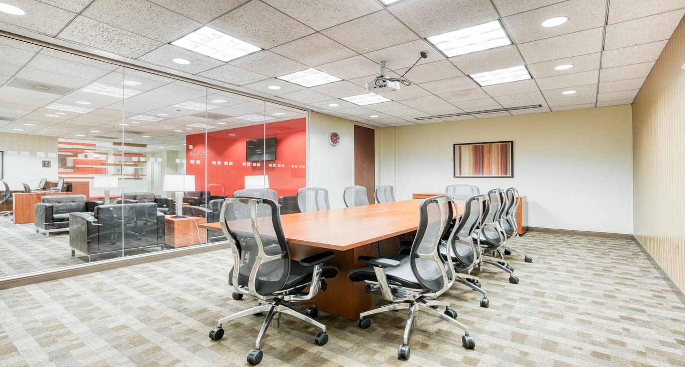 Rent office Office Space in a Modern New Building — photo 8
